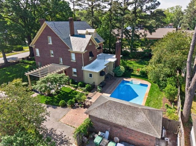 109 Bosley AVE, Suffolk, VA 23434