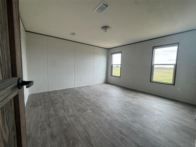 1231 Saddleback Drive, Bellville, TX 77418