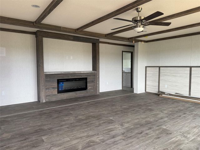 1231 Saddleback Drive, Bellville, TX 77418