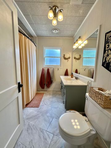 1515 S Van Buren Street, San Angelo, TX 76901