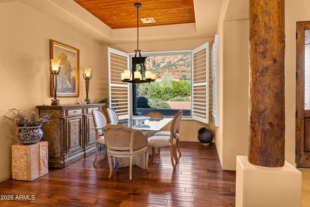 105 Red Rock Drive, Sedona, AZ 86351