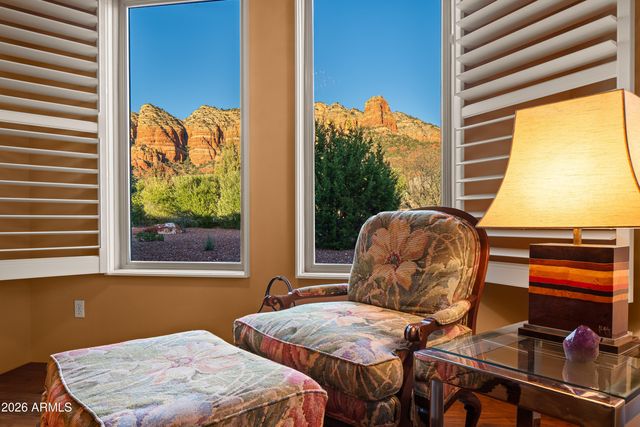 105 Red Rock Drive, Sedona, AZ 86351