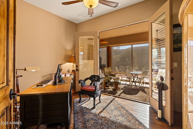 105 Red Rock Drive, Sedona, AZ 86351