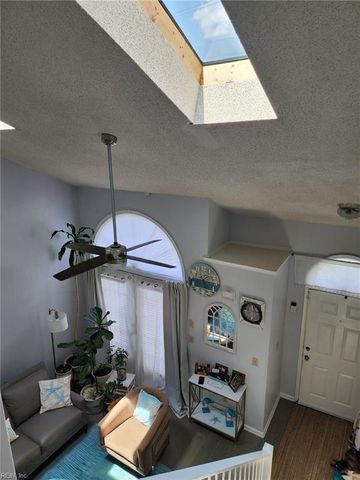 952 Saint Andrews RCH B, Chesapeake, VA 23320