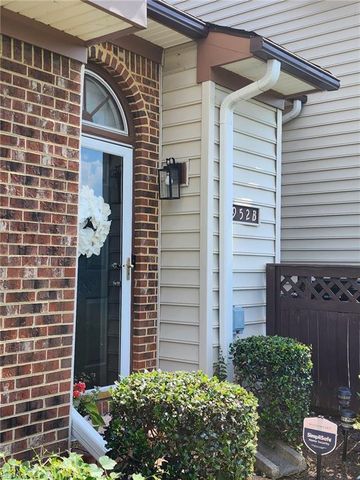952 Saint Andrews RCH B, Chesapeake, VA 23320