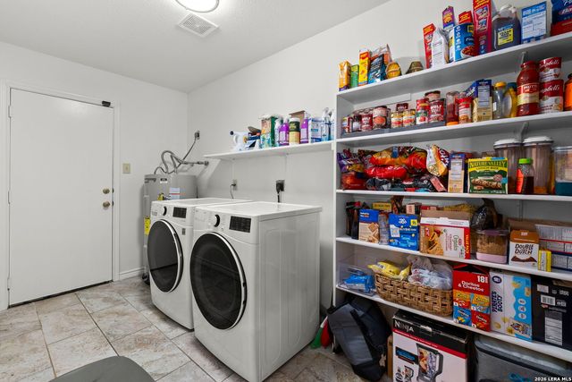 9518 Silver Crown, San Antonio, TX 78254