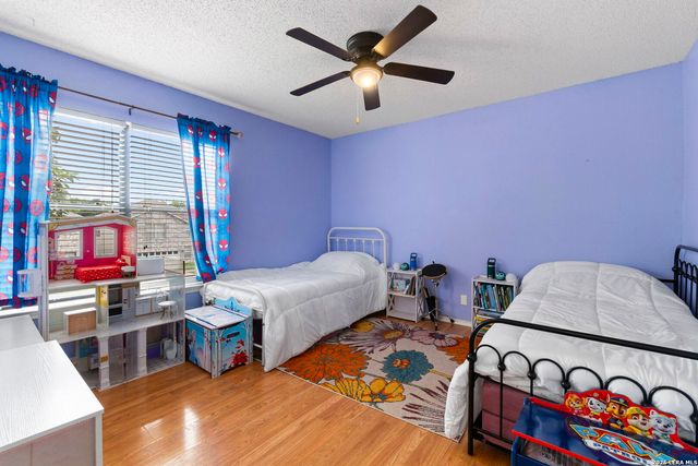 9518 Silver Crown, San Antonio, TX 78254