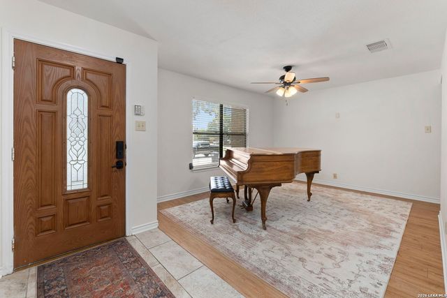 9518 Silver Crown, San Antonio, TX 78254