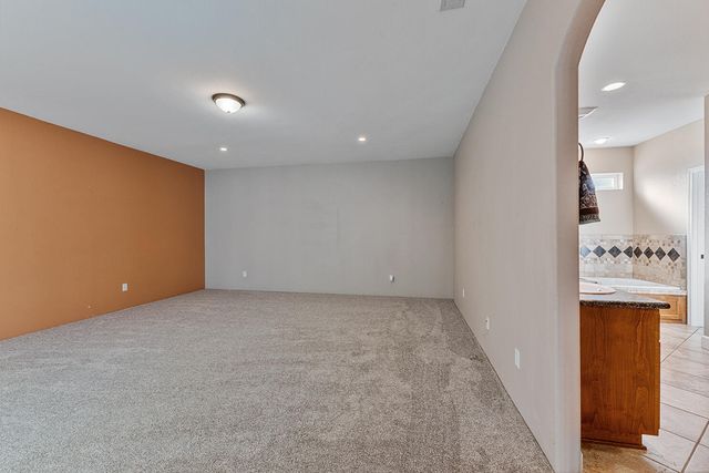 72 Pineridge Lane, Eagle Point, OR 97524