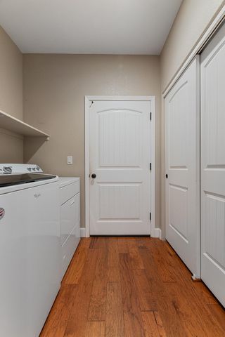 72 Pineridge Lane, Eagle Point, OR 97524