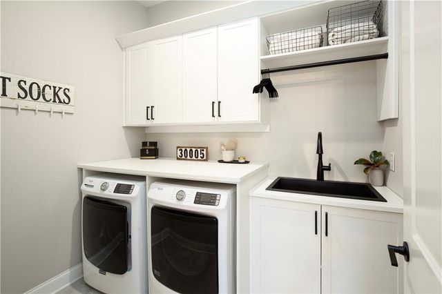 6410 Halcyon Garden Drive, Alpharetta, GA 30005