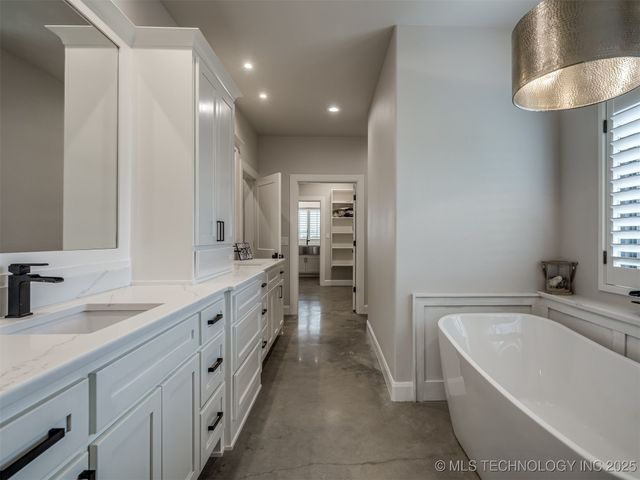 10055 Dentonville Road, Okmulgee, OK 74447