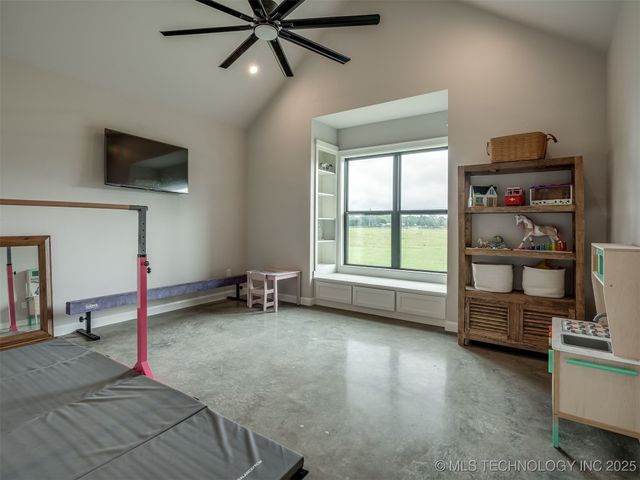 10055 Dentonville Road, Okmulgee, OK 74447