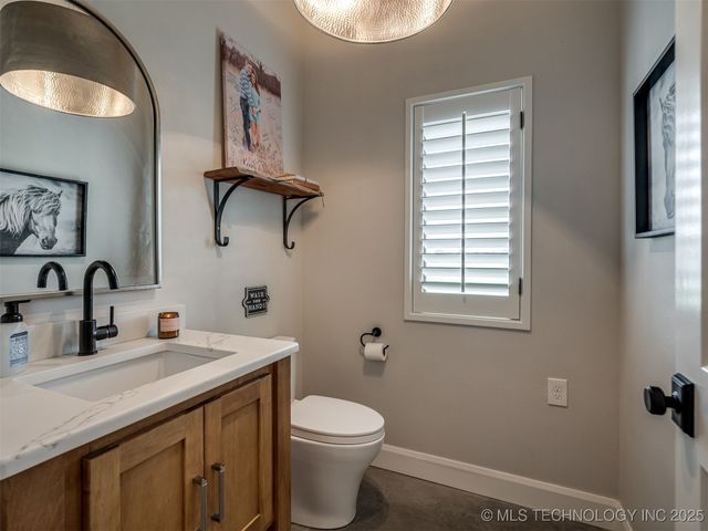 10055 Dentonville Road, Okmulgee, OK 74447