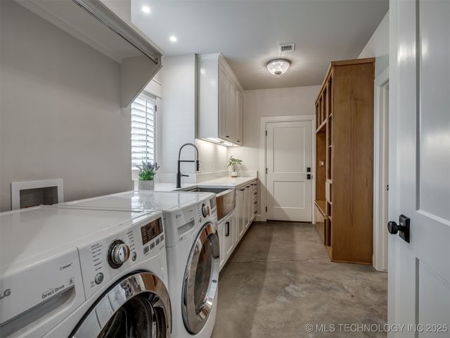 10055 Dentonville Road, Okmulgee, OK 74447