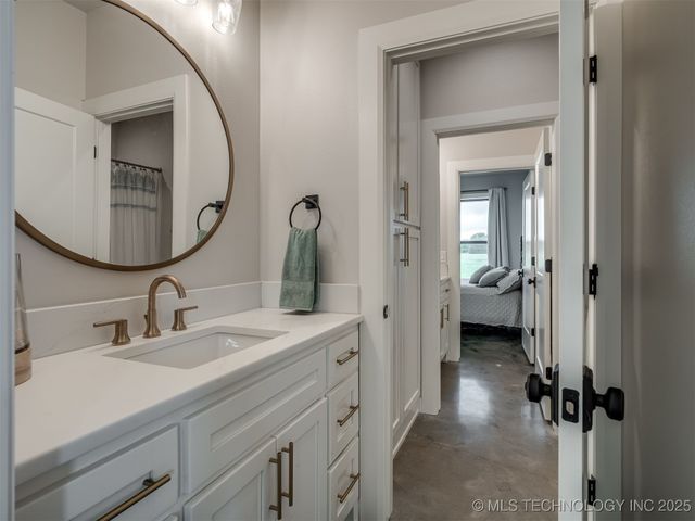 10055 Dentonville Road, Okmulgee, OK 74447