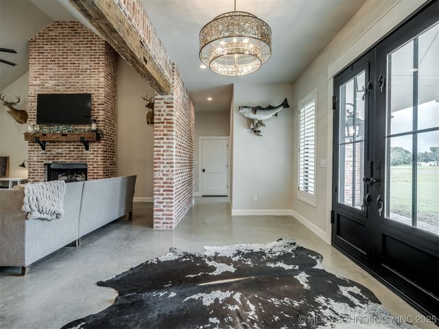 10055 Dentonville Road, Okmulgee, OK 74447