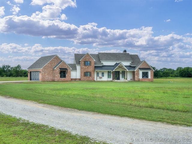 10055 Dentonville Road, Okmulgee, OK 74447