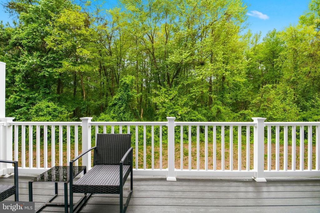 Image 22 of property listing at 320 ALLUVIUM DR, Laurel, MD 20724