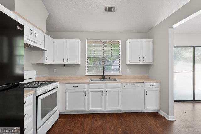 2283 Newgate Drive, Decatur, GA 30035