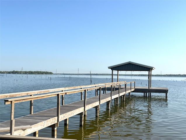 343 Lcr 750a, Thornton, TX 76687