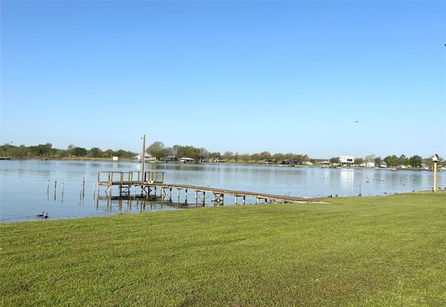 343 Lcr 750a, Thornton, TX 76687