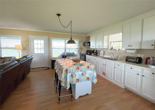 343 Lcr 750a, Thornton, TX 76687