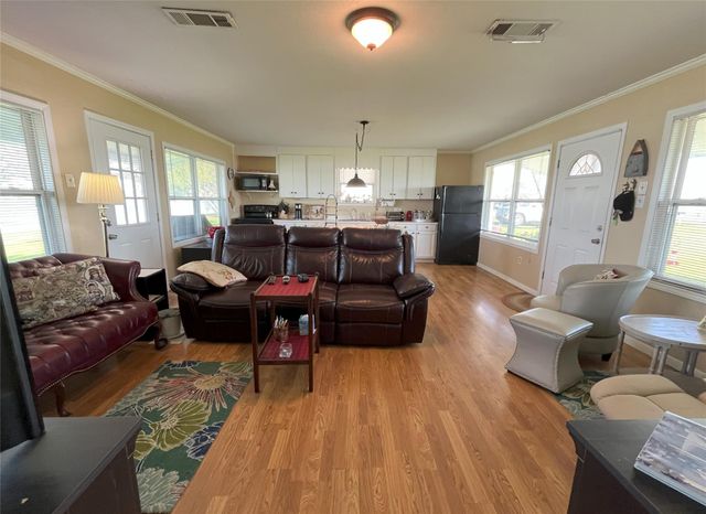 343 Lcr 750a, Thornton, TX 76687