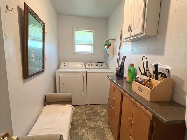 343 Lcr 750a, Thornton, TX 76687