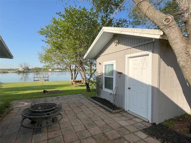343 Lcr 750a, Thornton, TX 76687