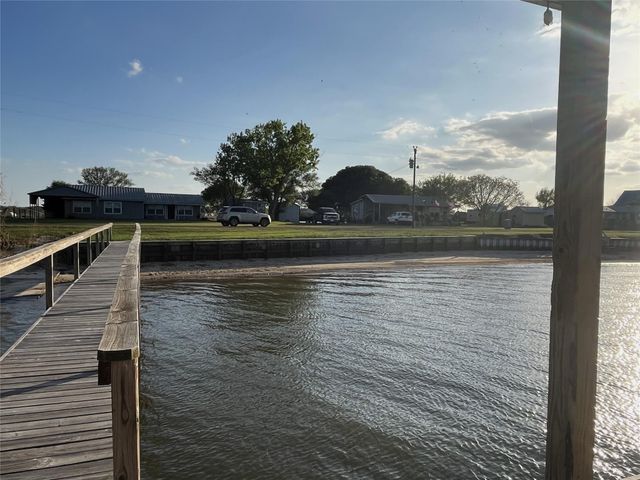 343 Lcr 750a, Thornton, TX 76687