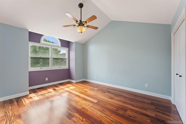 160 N Route 303 4, Congers, NY 10920