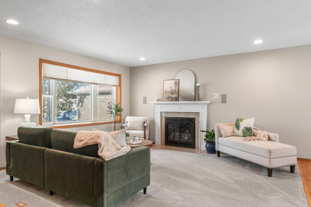 2231 52nd Street NW, Rochester, MN 55901