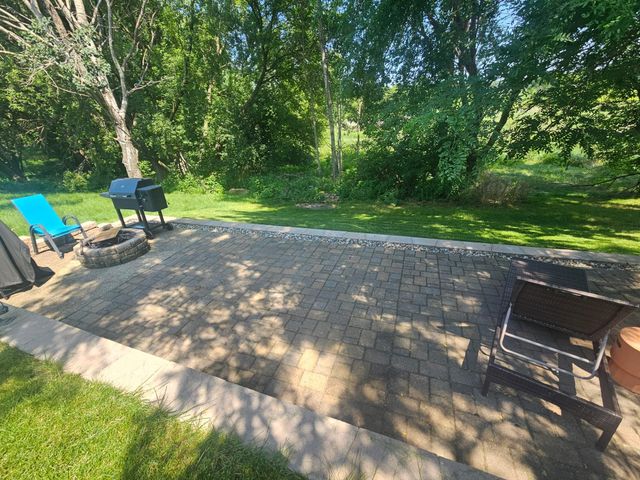 2231 52nd Street NW, Rochester, MN 55901