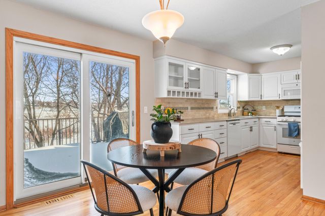 2231 52nd Street NW, Rochester, MN 55901