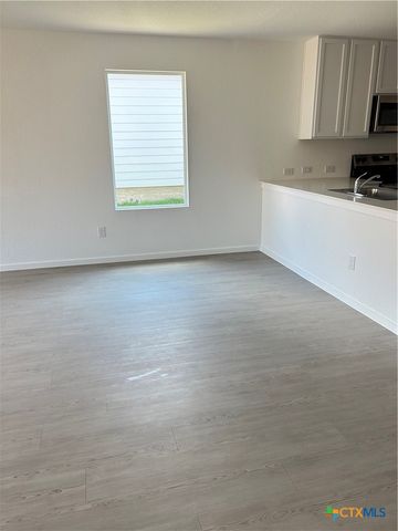 819 Summit Terrace, Seguin, TX 78155