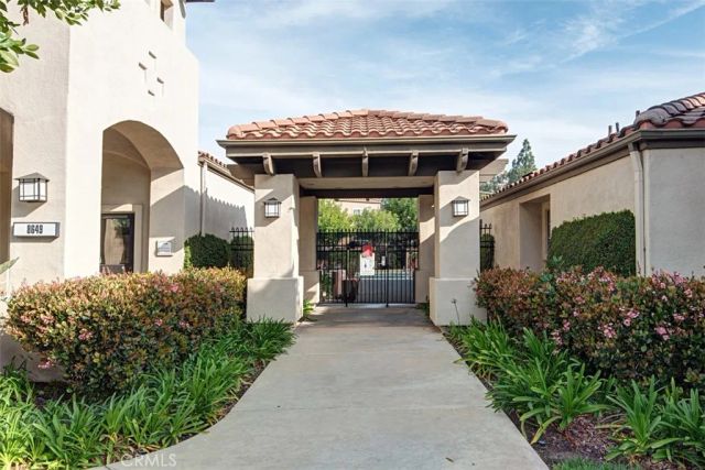 230 S Grisly Canyon Drive B, Orange, CA 92869