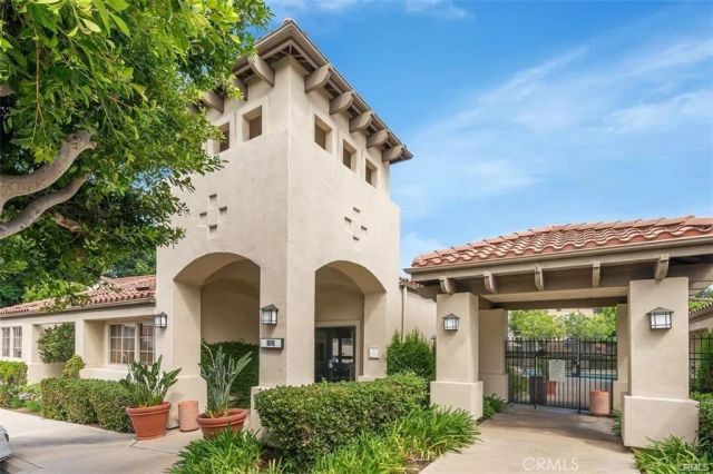 230 S Grisly Canyon Drive B, Orange, CA 92869