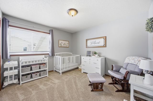 813 W Summerwood Trail, Dilworth, MN 56529