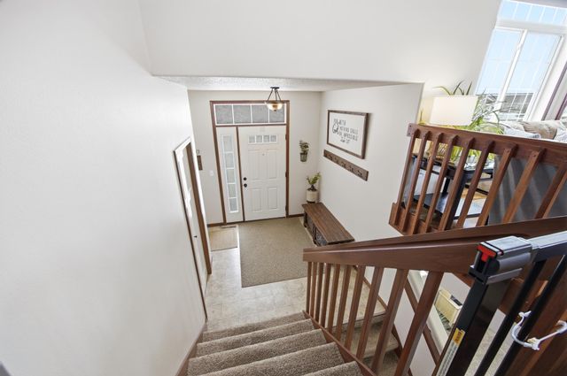 813 W Summerwood Trail, Dilworth, MN 56529