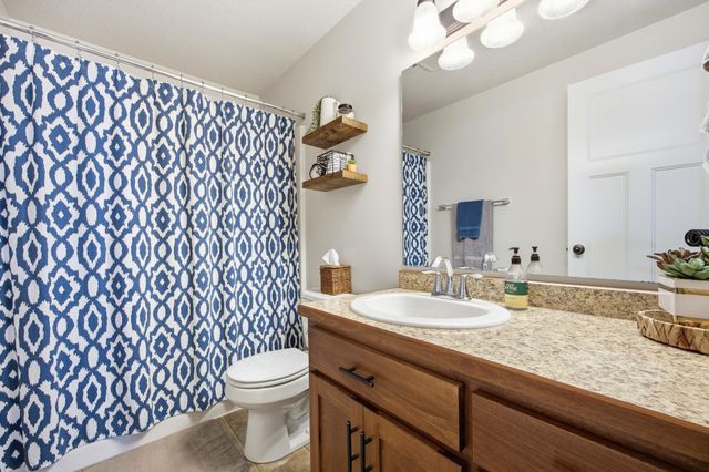 813 W Summerwood Trail, Dilworth, MN 56529