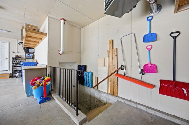 813 W Summerwood Trail, Dilworth, MN 56529