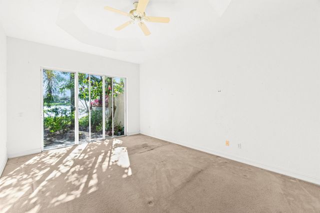 8688 Woodgrove Harbor Lane, Boynton Beach, FL 33473