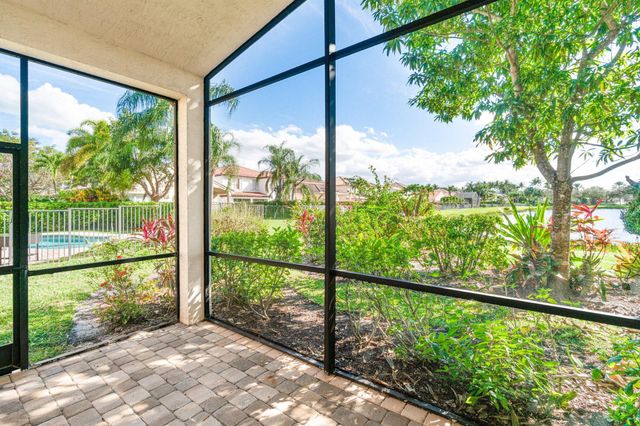 8688 Woodgrove Harbor Lane, Boynton Beach, FL 33473