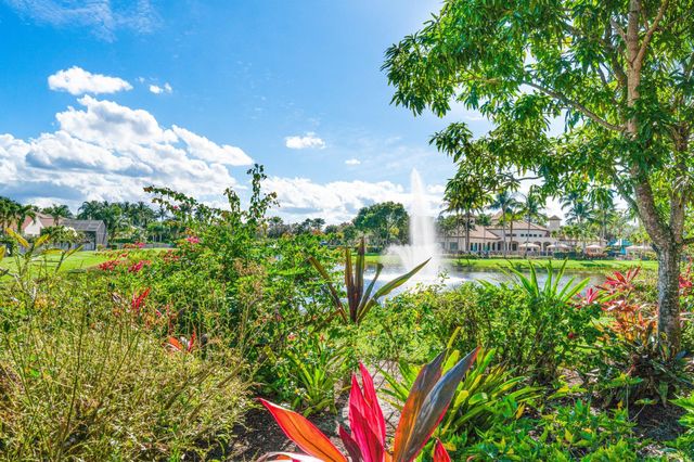 8688 Woodgrove Harbor Lane, Boynton Beach, FL 33473