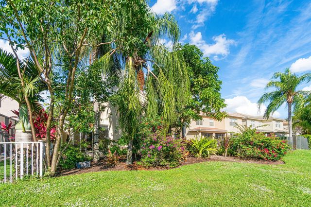 8688 Woodgrove Harbor Lane, Boynton Beach, FL 33473