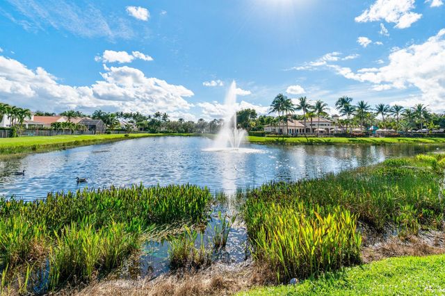 8688 Woodgrove Harbor Lane, Boynton Beach, FL 33473