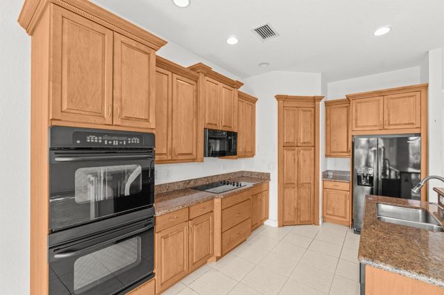 8688 Woodgrove Harbor Lane, Boynton Beach, FL 33473