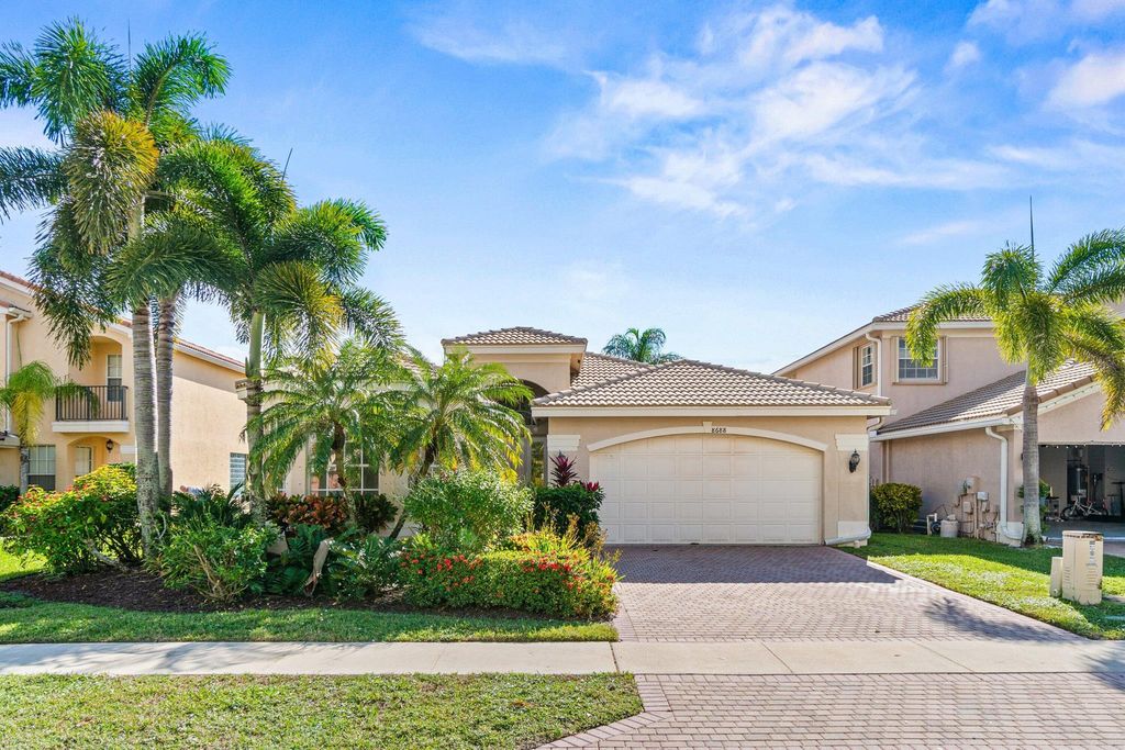 8688 Woodgrove Harbor Lane, Boynton Beach, FL 33473