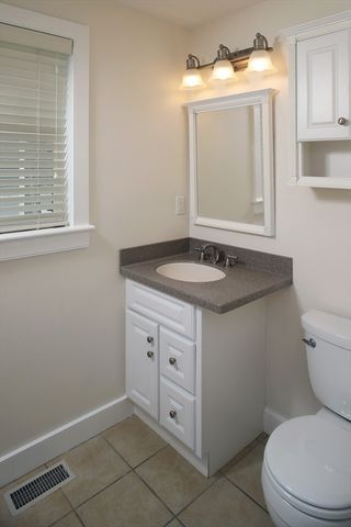 9 Meade Avenue 1, Hull, MA 02045